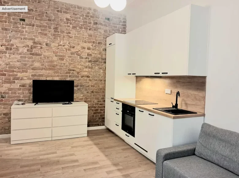 2 room apartment 39 m² in Warsaw, Poland
