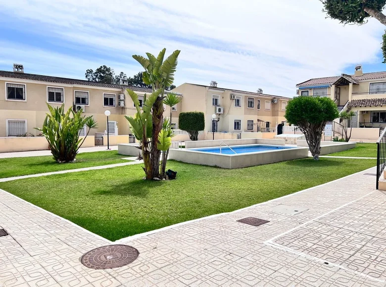 Apartamento 2 habitaciones 70 m² Orihuela, Španjolska