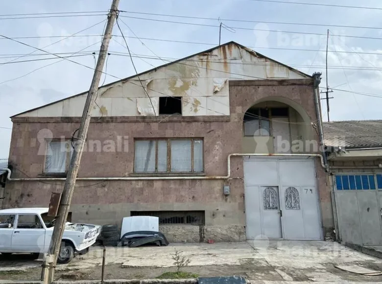 Особняк 6 комнат 316 м² Востан, Армения