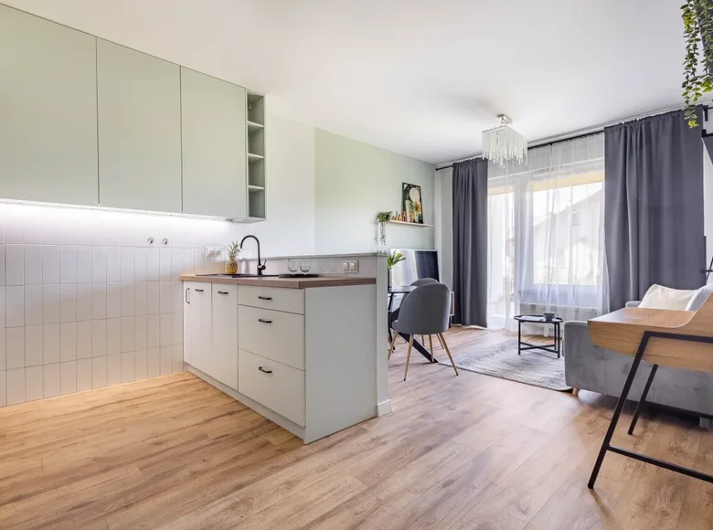 Квартира 2 комнаты 47 м² Варшава, Польша