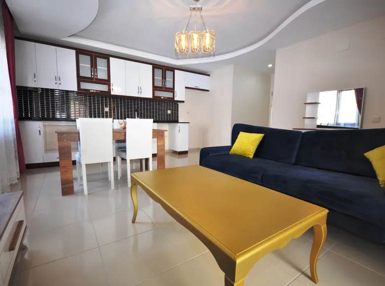 Квартира 2 комнаты 70 м² Аланья, Турция