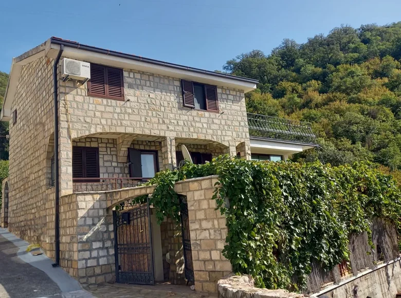 Maison 6 chambres 283 m² Budva, Monténégro