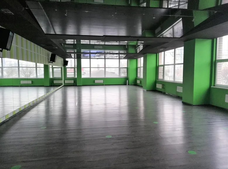 Office 2 725 m² in Moscow, Russia