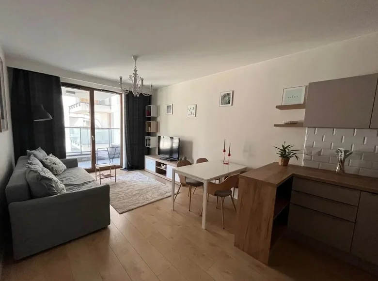 Mieszkanie 2 pokoi 40 m² w Warszawa, Polska