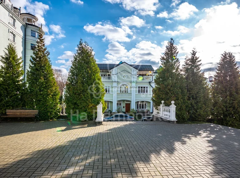 Szeregowiec 450 m² Centralny Okręg Federalny, Rosja