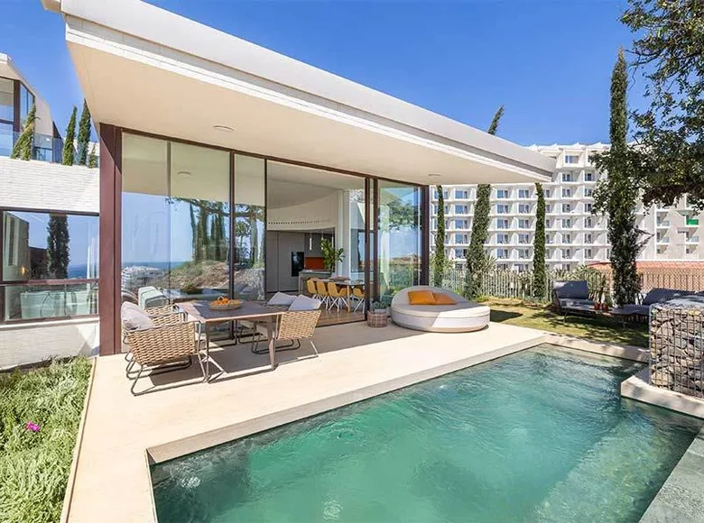 4 bedroom Villa 652 m² Fuengirola, Spain