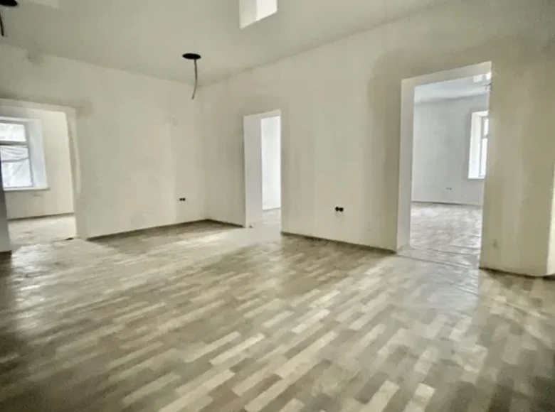 Commercial property 130 m² in Odesa, Ukraine