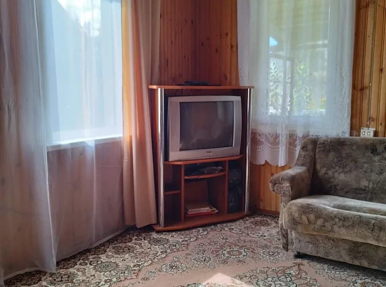 House 75 m² Papiarnianski sielski Saviet, Belarus