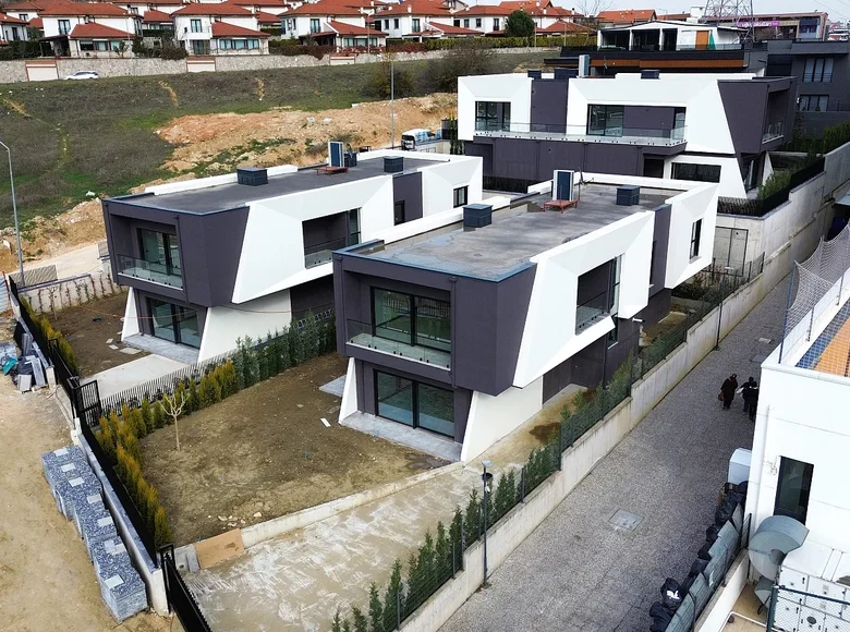 Вилла 6 комнат 391 м² Нилюфер, Турция