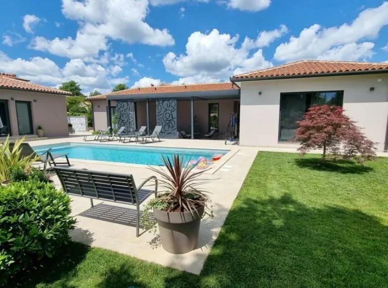 Villa 212 m² Rabac, Croacia