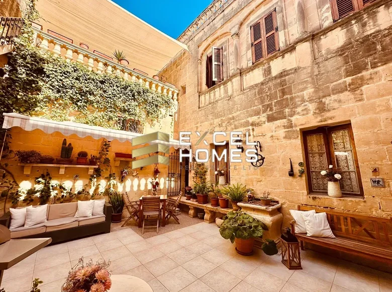 3 bedroom townthouse  Birkirkara, Malta