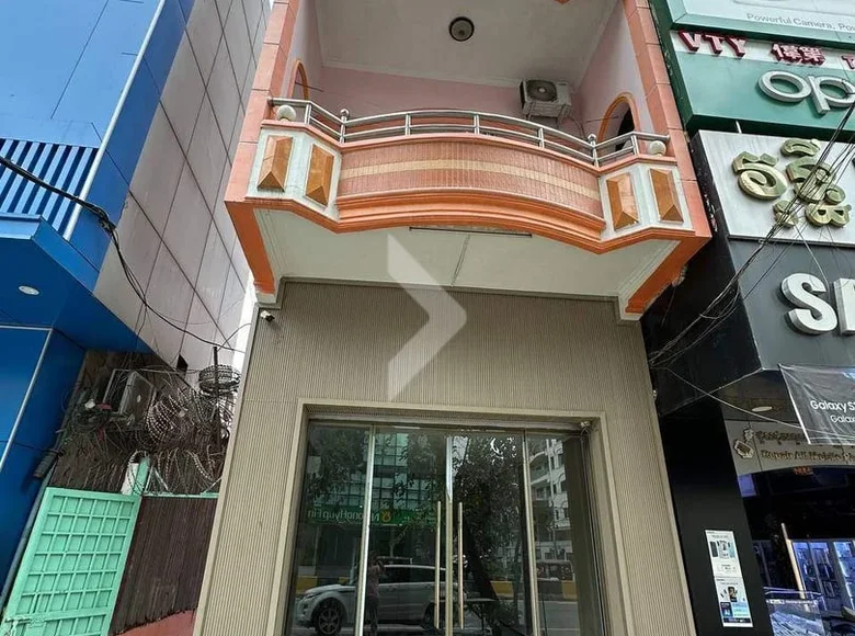 Propiedad comercial 11 habitaciones  en Sangkat Boeng Keng Kang Ti Pir, Camboya