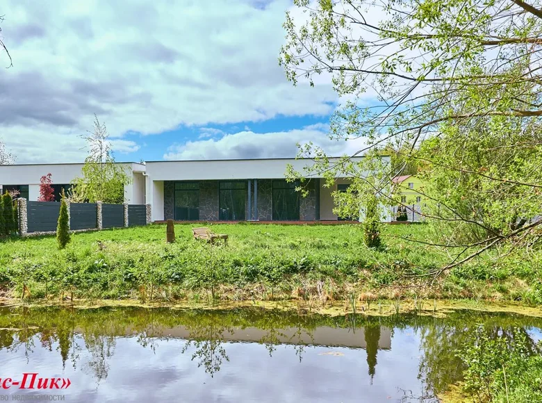 Chalet 215 m² Papiarnianski sielski Saviet, Bélarus