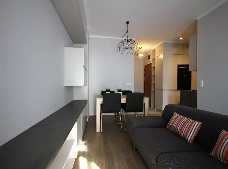 Appartement 2 chambres 36 m² en Varsovie, Pologne