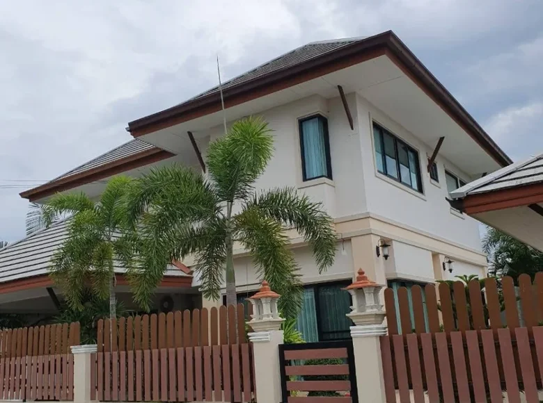 Villa de 4 dormitorios 183 m² mab fakthxng, Tailandia