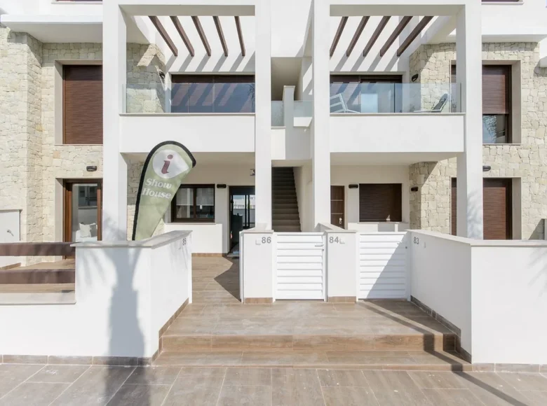 3-Schlafzimmer-Bungalow 70 m² Torrevieja, Spanien