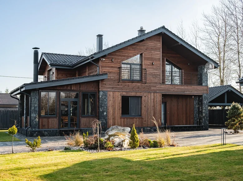 Propiedad comercial 200 m² en Dziamidavicki sielski Saviet, Belarús