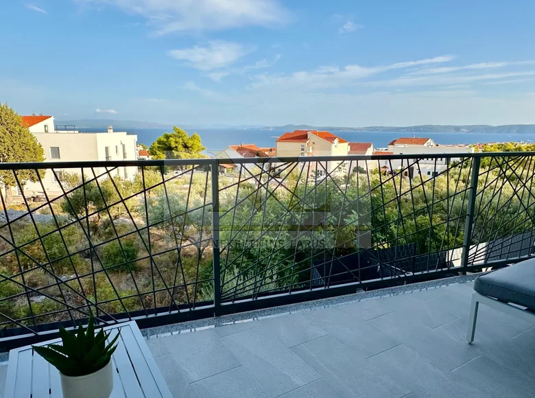 2 bedroom apartment Okrug Gornji, Croatia