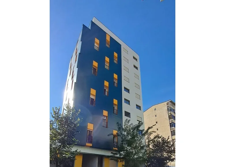 Entrepôt 33 m² à Tirana, Albanie