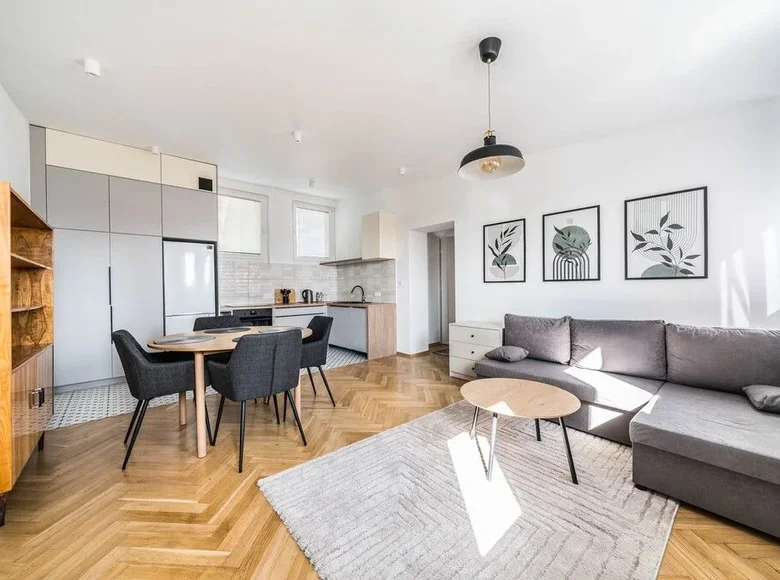 2 room apartment 47 m² in Poznan, Poland