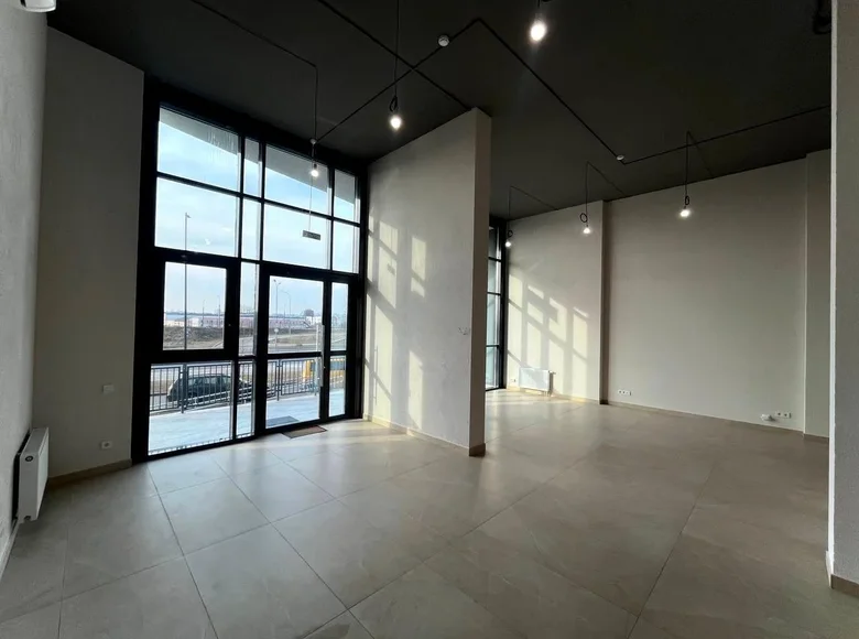 Sklep 57 m² w Mińsk, Białoruś