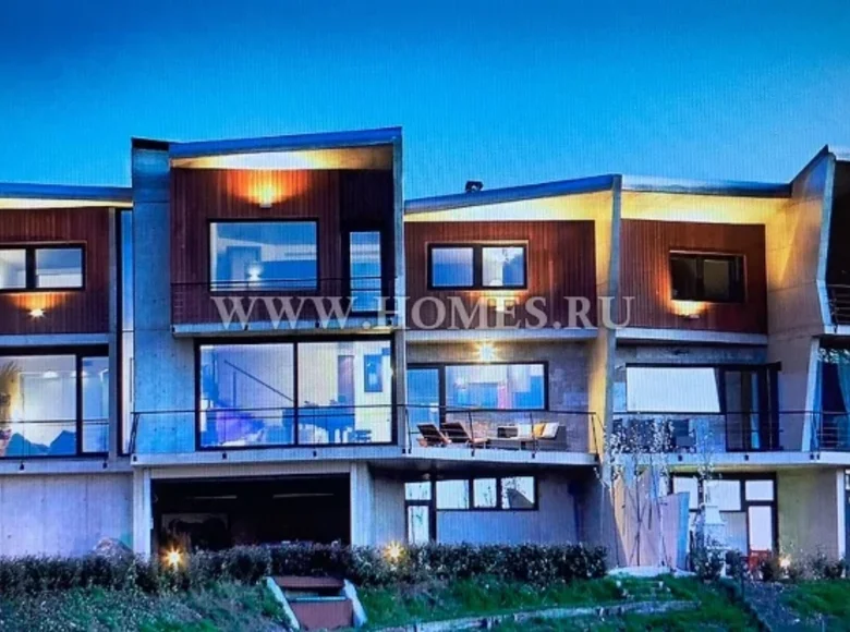 4-Schlafzimmer-Villa 360 m² San Sebastian de los Reyes, Spanien