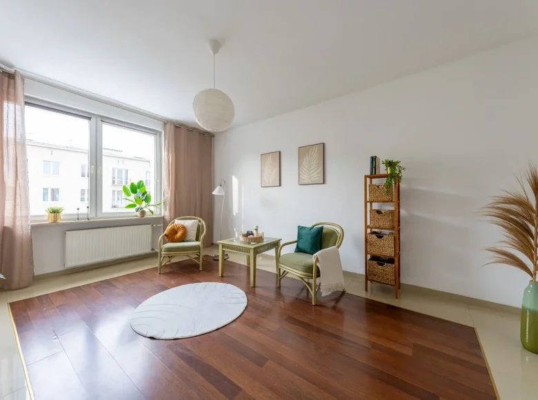 1 room apartment 37 m² Warsaw, Poland