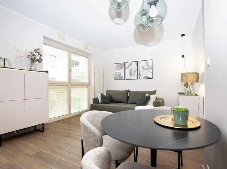 1 room apartment 30 m² in Warsaw, Poland