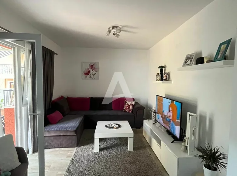 Mieszkanie 2 pokoi 85 m² Czarnogóra, Czarnogóra
