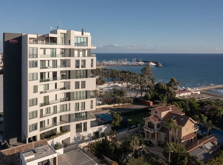 Wohnung 3 Schlafzimmer 181 m² Koinoteta Parekklesias, Zypern