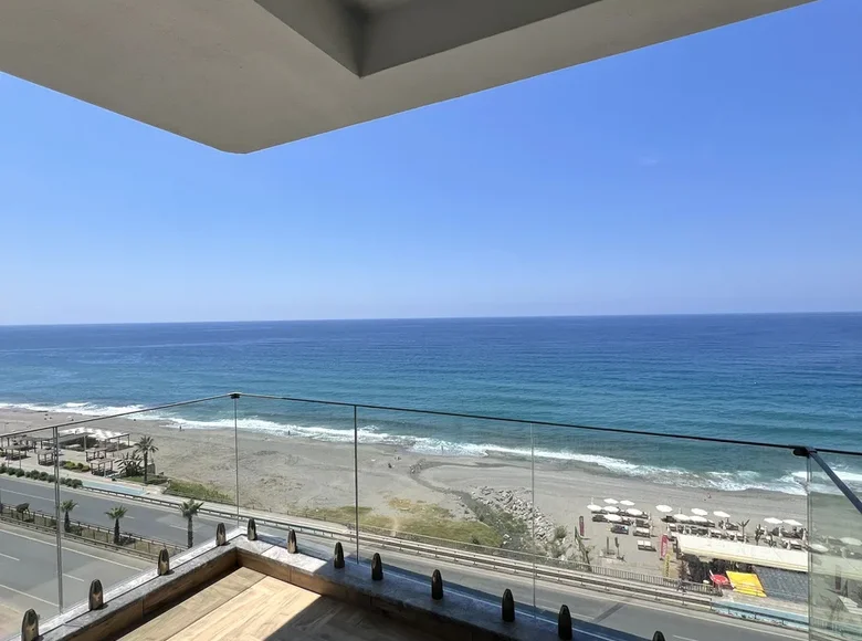 2 bedroom apartment  Mahmutlar, Turkey
