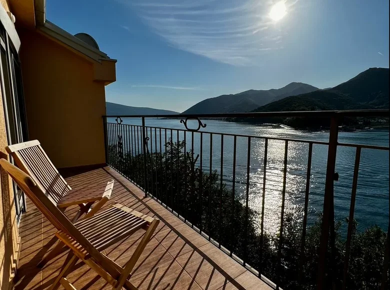 4 bedroom house  Lepetane, Montenegro
