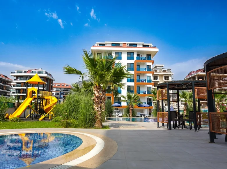 Wohnung 3 Schlafzimmer 180 m² Kestel, Türkei