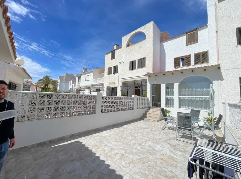 3 bedroom house  Torrevieja, Spain