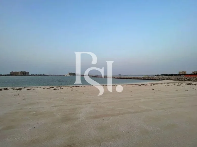 Atterrir 73 393 m² Ras el Khaïmah, Émirats arabes unis