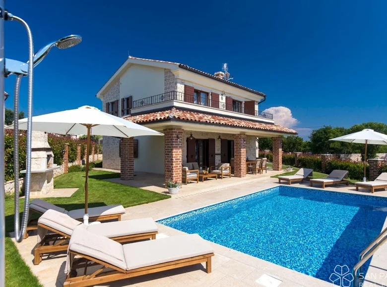 Maison 3 chambres 211 m² Kras, Croatie