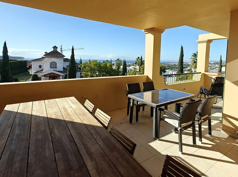 Mieszkanie 3 pokoi 162 m² Mijas, Hiszpania