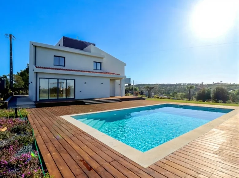 Дом 7 спален 271 м² Loule, Португалия