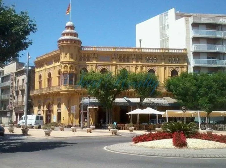 Mieszkanie 25 pokojów 808 m² Sant Feliu de Guixols, Hiszpania