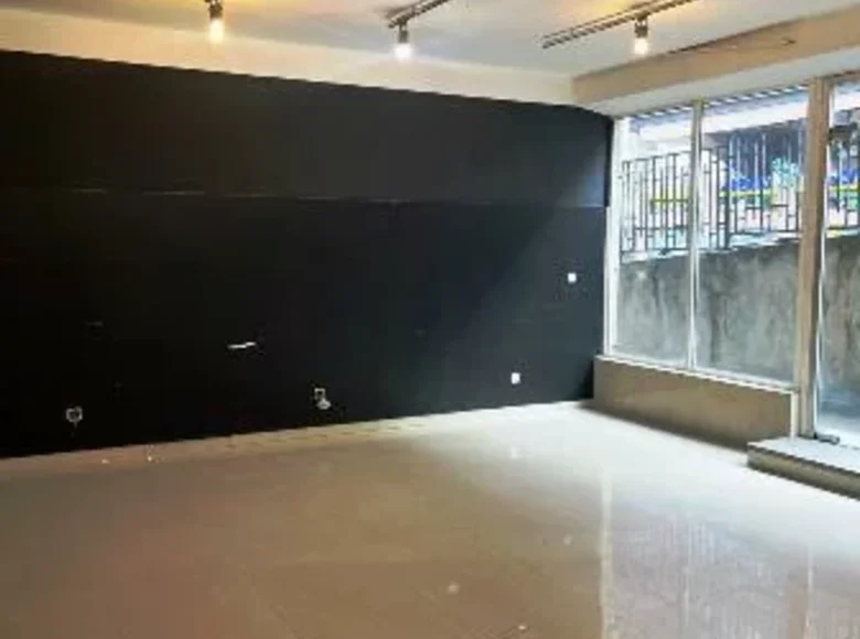 Commercial space for rent in Tbilisi, Vera