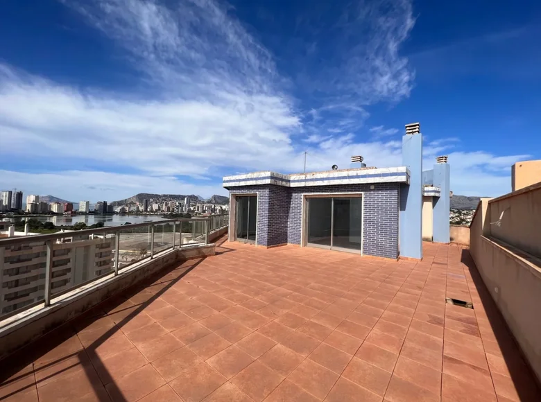 Penthouse 3 Schlafzimmer 303 m² Calp, Spanien