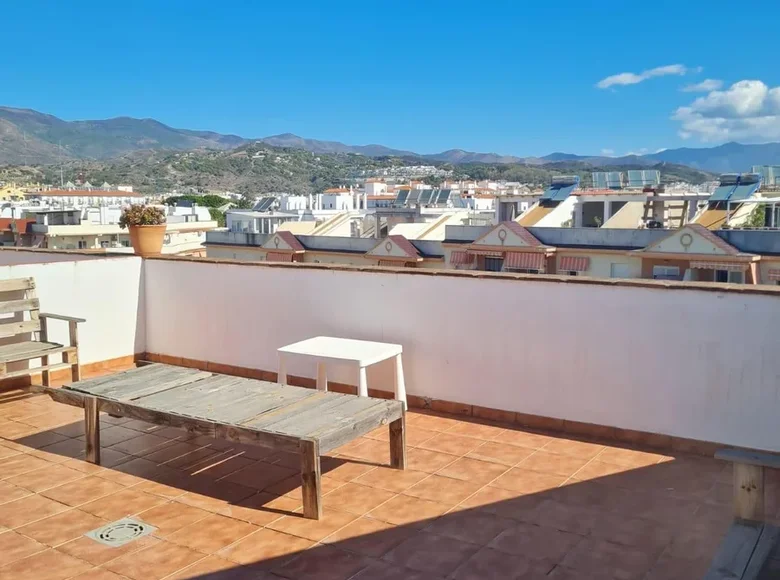 3 bedroom apartment 109 m² Estepona, Spain