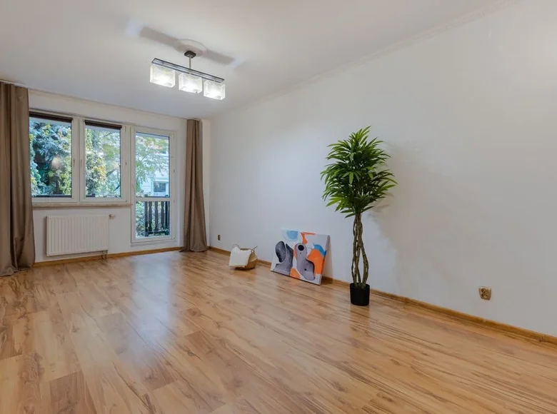 2 room apartment 50 m² Warsaw, Poland