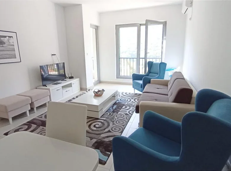 Квартира 1 спальня 60 м² Morinj, Черногория