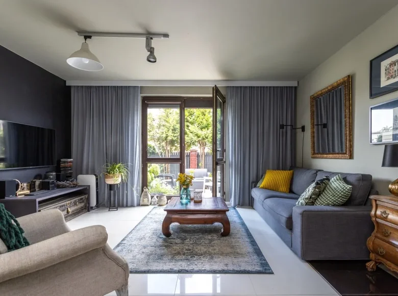 3 bedroom apartment 114 m² Jozefoslaw, Poland