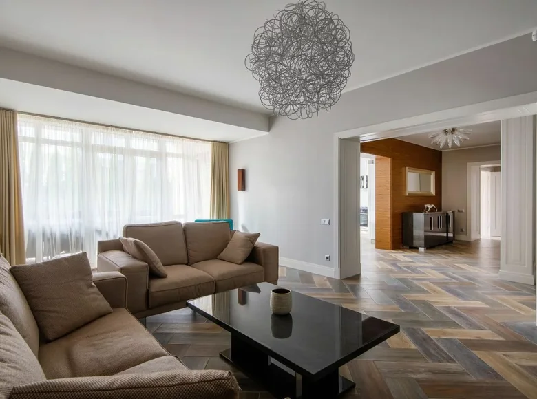 Maison 7 chambres 437 m² Jurmala, Lettonie