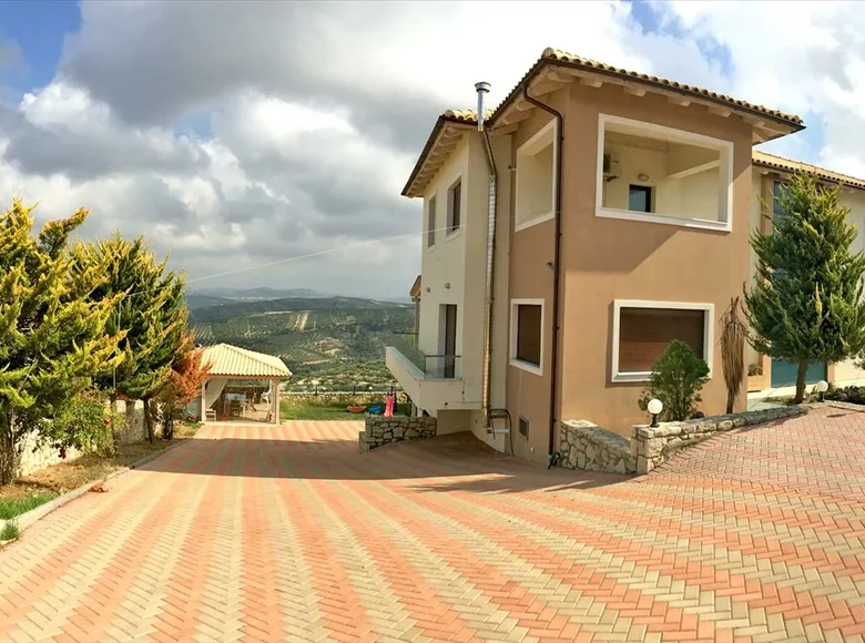 villa de 5 dormitorios 360 m² Municipality of Chersonissos, Grecia
