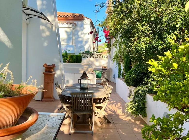 Chalet 3 Schlafzimmer 183 m² San Pedro Alcantara, Spanien