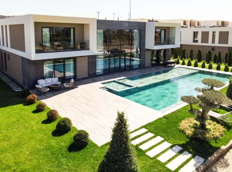 6 bedroom villa 769 m² Fatih, Turkey