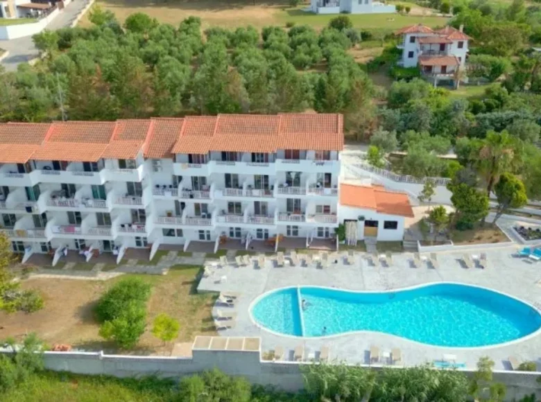 Отель 4 000 м² Ханиотис, Греция